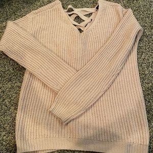 Light pink knitted sweater
